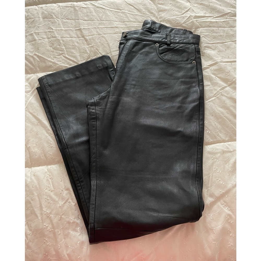 Jim & MaryLou Woman’s Black Leather Pants size 8 excellent condition like new